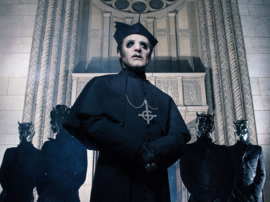 Ghost en rencontre et dédicace à la Fnac Bercy Village à Paris 