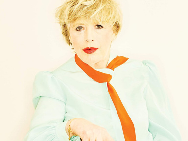 Covid: Marianne Faithfull craint de ne plus jamais pouvoir chanter en raison des séquelles