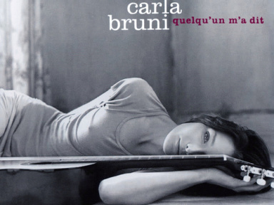 Carla Bruni en concert au Casino de Paris pour présenter "Little French Songs"