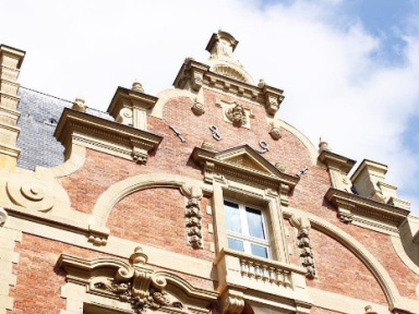 Le Consulat, club éphémère et galerie d'art dans le 9ème arrondissement