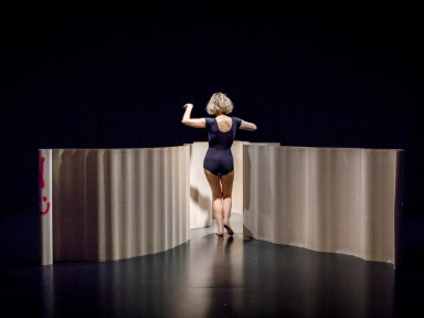 Quelque chose au théâtre de Belleville