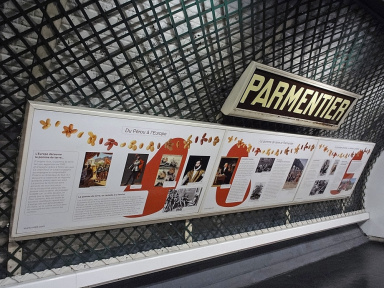 Avez-vous déjà remarqué ce clin d'œil discret à la station Parmentier à Paris ?