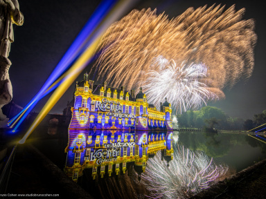 Le Rocher des Trésors II, le spectacle son et Lumières du Château de Chantilly avec feu d'artifice !