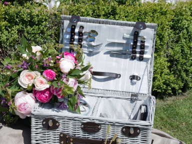 Découvrez le pique-nique Liberty du Burgundy Paris