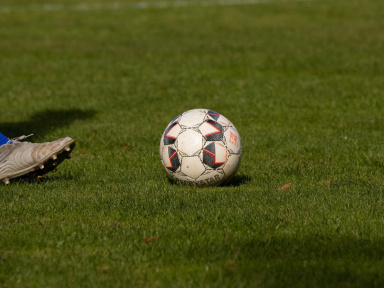 Saison France-Brésil 2025 : un quiz-débat sur le foot à la Bibliothèque Assia Djebar