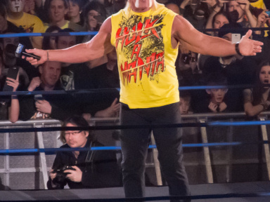 Hulk Hogan, catcheur et comédien américain, est mort