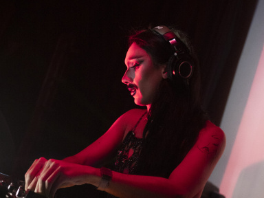 Soirée drag Halloween 2025 à Paris : la GenderFvck Klub s’invite au FGO Barbara