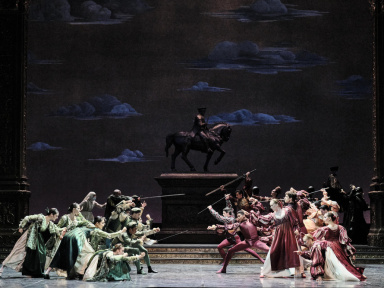 Roméo et Juliette : le ballet de Rudolf Noureev à l’Opéra Bastille, une relecture du mythe