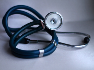 Covid : les soignants asymptomatiques atteints de la maladie désormais contraint de s'isoler