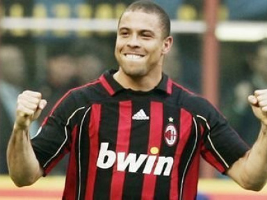 Socrates - "Ronaldo aurait dû aller au PSG"