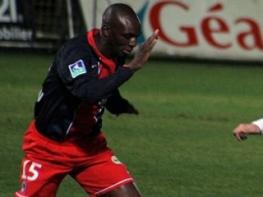 Lens : Notes > La défense s’est rassurée