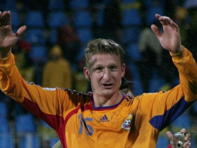 Le défenseur Goian proposé au PSG ?