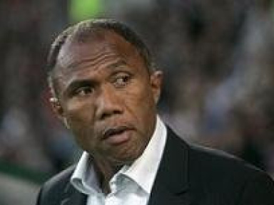 Kombouaré - "Le PSG recommence à être respecté"