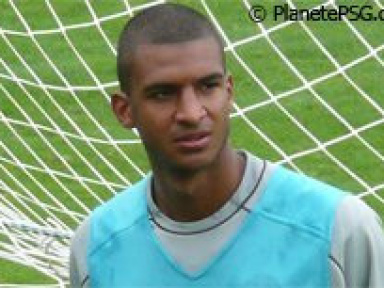 Benitez encense N'Gog