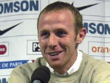 Llacer gagne contre Paris