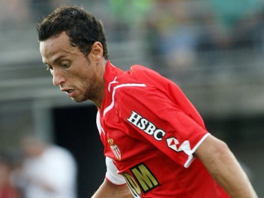 Lacombe aimerait garder Nenê