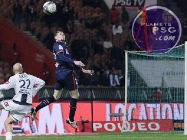 Jallet revient sur l'image du foot français