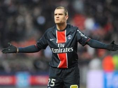 Rothen trouve la sortie !