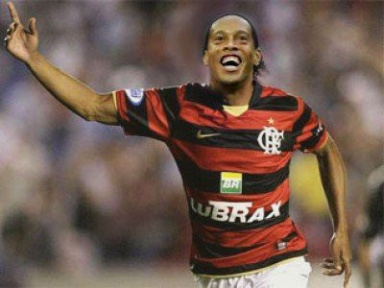 Ronaldinho déjà titré !
