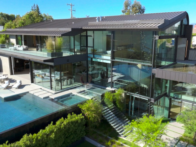 "Buying Beverly Hills" Saison 2 : une plongée dans le monde de l'immobilier de luxe sur Netflix