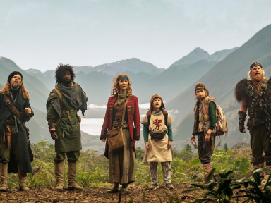 Bandits, bandits, série familiale d'aventure fantastique avec Lisa Kudrow sur Apple TV+