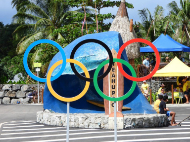 JO 2024 : Le Surf Olympique Débarque à Teahupo’o, Tahiti – Un Paradis pour les Surfeurs