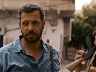 Le Quatrième mur : l’adaptation bouleversante du roman de Sorj Chalandon