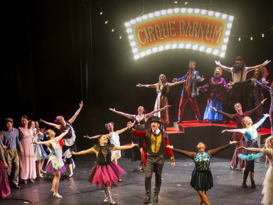 Extra OrdinaireS : comédie musicale solidaire à Bobino