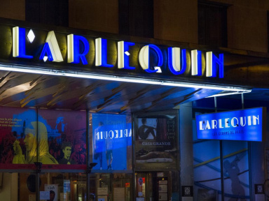 Façade du cinéma L’Arlequin