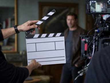Cinéma : à quoi sert le clap sur un tournage ?
