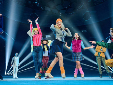 Holiday On Ice célèbre 80 ans de spectacle sur glace avec "Aurore" au Dôme de Paris en 2024