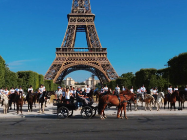 La Route Eiffel, une randonnée équestre  Paris 