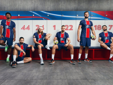 Handball : Le PSG dévoile son nouveau maillot pour la saison 2020-2021 