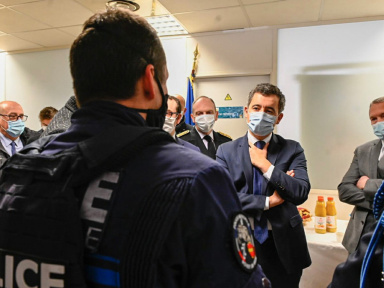 Police : Darmanin veut créer une "réserve opérationnelle" de 30 000 policiers 