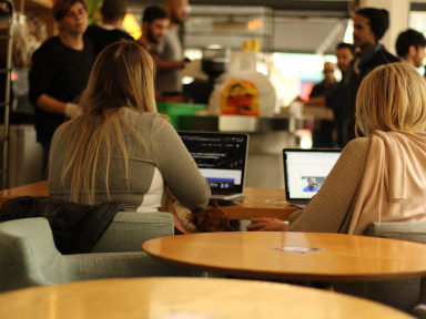 Covid : les étudiants pourront retourner manger sur place dans les restos U