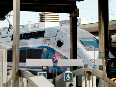 Confinement : hausse de 25% des réservations de trains après l'allocution de Macron, selon la SNCF