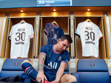 Maillots de Messi : le PSG encore "très loin" du million de ventes