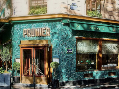 Prunier, le plus ancien restaurant de caviar au monde et sa mythique façade Art Déco classée