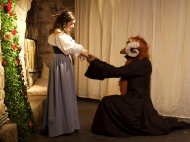 La Belle et la Bête au Théâtre Essaion