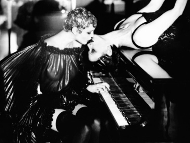 Exposition "Guilty Pleasures" de Ellen von Unwerth à La Hune