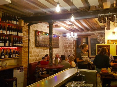 Au Petit Rozey, le nouveau bar à vin des Batignolles