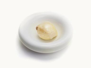 La Boule de neige acidulée, la pâtisserie en édition limitée de Cédric Grolet au café Citron