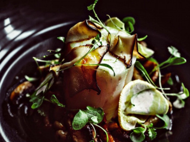 La recette du cabillaud cuit à l’huile de coco de Thomas Danigo, chef de l'hôtel Monsieur George