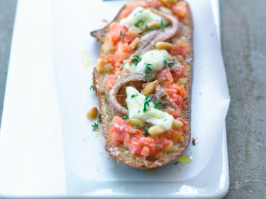 La recette de la bruschetta 'comme une pizza' d’Eric Frechon, chef d'Epicure au Bristol