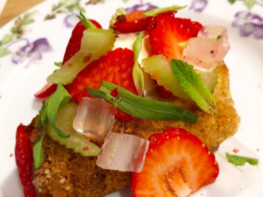 La recette du fraisier revisité de Margaux Baju, cheffe pâtissière de Pouliche