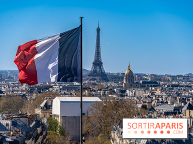 visuel Paris visuel  -  France - Tour Eiffel - drapeau