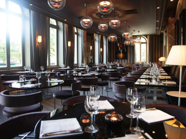 L'Arc à Paris - Le restaurant bar Club