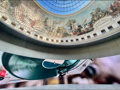 Anri Sala - Time no longer : l'exposition hypnotique à la Bourse de Commerce