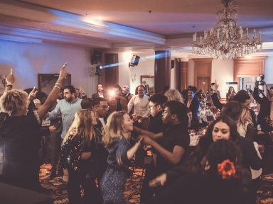 Le Grand Dîner, nouveau rendez-vous mondain du Tout-Paris