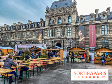 Place des délices, le Marché de Noël Italien place du Palais Royal